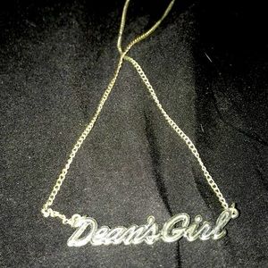 Hot topic Supernatural “Deans Girl” necklace